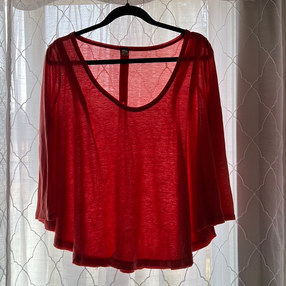 Flowy, We the Free top